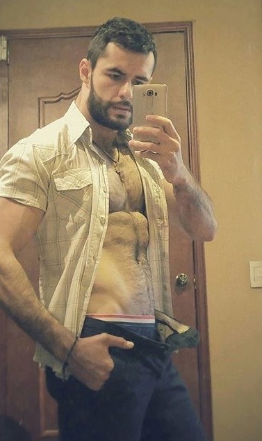 beardburnme:  jjavii_ Instagram
