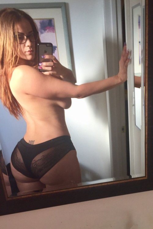 bootyncurveslova:  Miss Raquel pt2 porn pictures