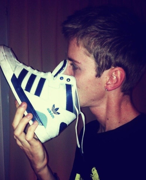 teenboysmellyfeet:  Boys doing what they love to do right after wearing their favorite pair of smelly sneakers. 
