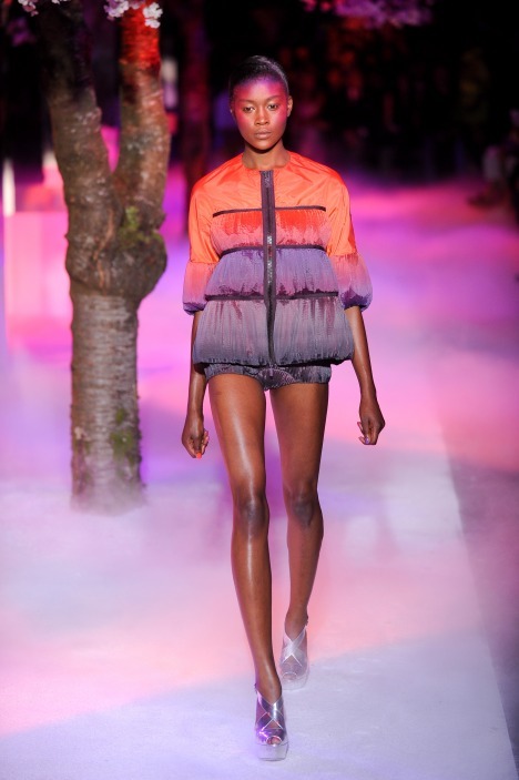 swdyw:fagynessdeyn:betty adewole & nana keita at moncler gamme rouge s/s 2012I wish my body was 