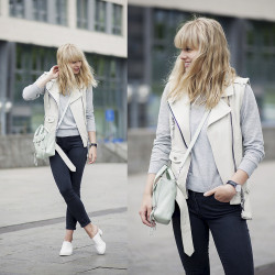 lookbookdotnu:  STUGGI (by Lisa Dengler)