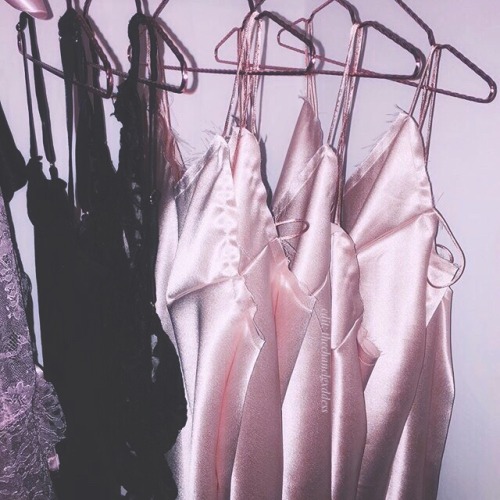 thechanelgxddess: ♔♡ elllenagilbert.tumblr.com/