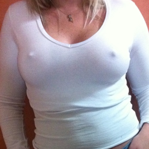 pinkblond: It’s cold here