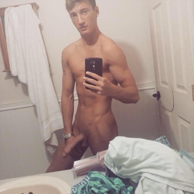 thecutegays2: Follow me for more: NEW TUMBLR: http://www.gaymencentral.com Blog 1: