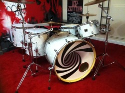 i want this drum head!!!!!!
