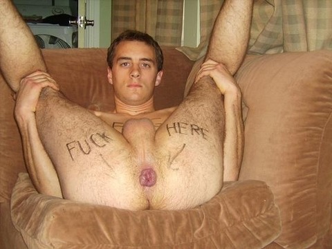 markmybodymrduff:  The fag has a way with markers. 
