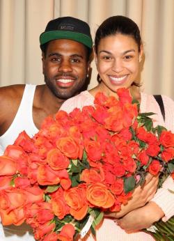 xodv:  minusthelove:  thoughtsofablackgirl:  Jason DeRulo surprises Jordin Sparks with 10000 orange roses for Valentine’s Day!! The couple also shared the love by reportedly donating some of the bouquets to the hotel’s staff and guests Aaaawww they