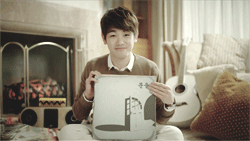 jinmoc:    Eric Nam - Heaven’s Door MV   
