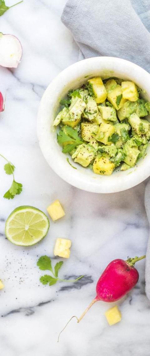 Radish Guacamole And Cilantro Dip