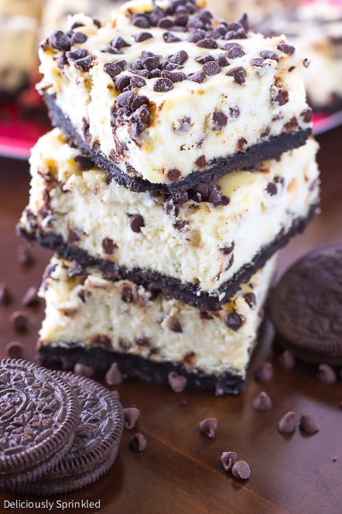 foodffs: Chocolate Chip Oreo Cheesecake BarsReally nice recipes. Every hour.