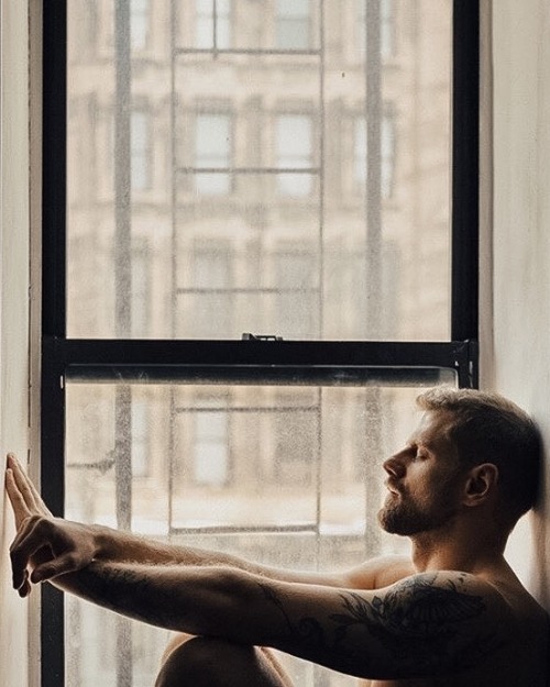 luz-natural:  Your moment can be anytime @serkin by @bronsonfarr