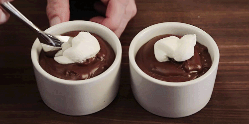 fatfatties:    OLD-FASHIONED CHOCOLATE PUDDING  
