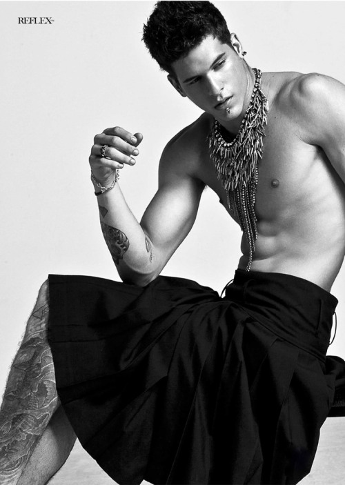 handsomemales:  diego fragoso by eric alessi & tao wu 