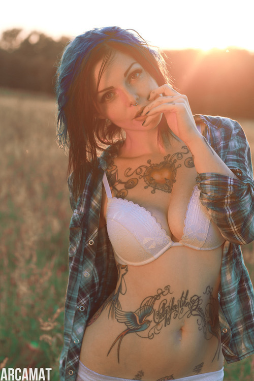 suicide–love:  Riae. 