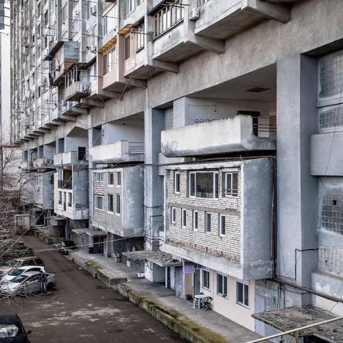 socialistmodernism:Residential apartment buidling,Tbilisi, Georgia,Built in 1979Architect: G. Bichia