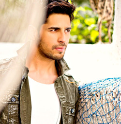 raghdakatrina:Sidharth Malhotra For CineBlitz India April 2017 