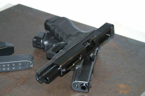 Glock 18