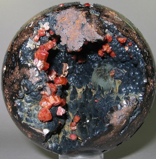 XXX mineralists:  Crystal SpheresSphere 1: Natrolite photo
