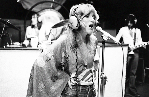 crystalline-:  Fleetwood Mac in a recording studio, 1975. HQ copies: {x} 