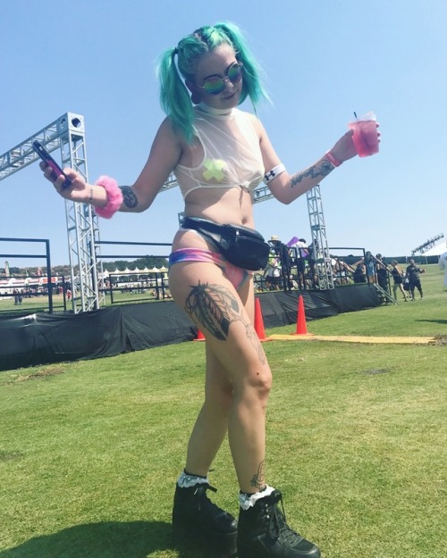 edmgirlsco:EDM Girl @justanotherrunawayy &lt;= follow her!