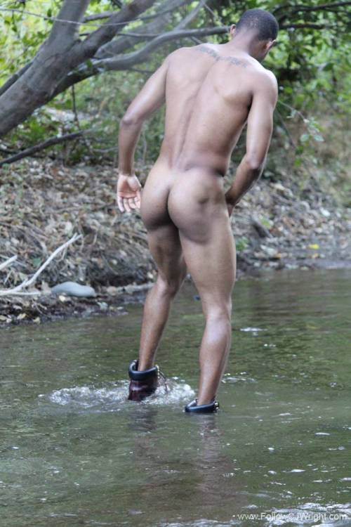 worshipcjwright:  Cj Wright worship him part 1