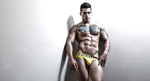 safetroy:  Looks Hot to me, share and follow if you agree! 