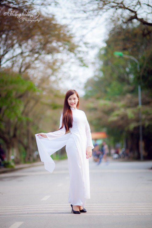  Vietnamese long dress (Ao dai) bởi Beauty Coll Beautiful GirlsBeautiful Girls 