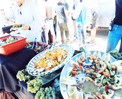eteru:  19 / INFINITE making story in LA → hungry myungsoo 