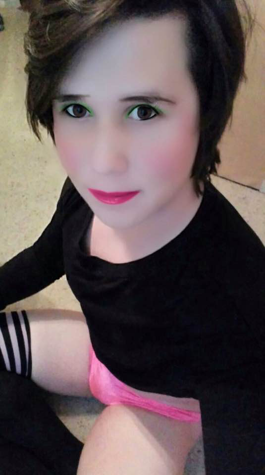 adorathekitty:  Touch ups on some of my pictures done by  http://thunderstrucktgirl.tumblr.com