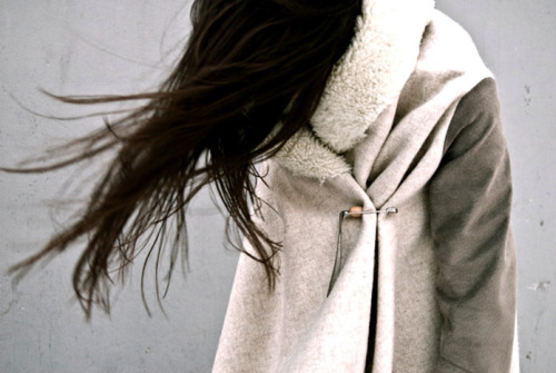 thatkindofwoman: give me all the blanket coats.  Cozy