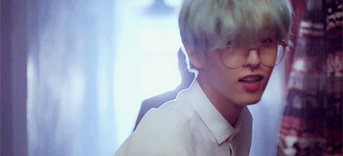 brianskangs:“you made my day” opening vcr