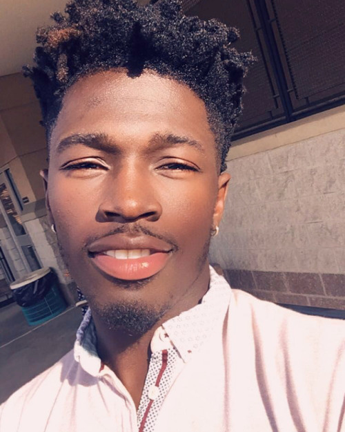 gdr1: darkskinboy:www.instagram.com/blameblackboys/ Creme d’ la’ Creme