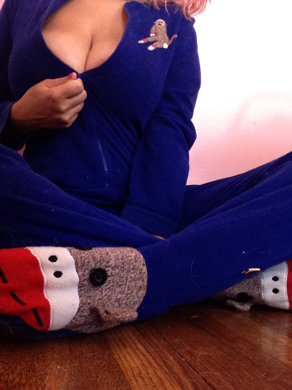 lady-neurotica:  zantowchicken:  lady-neurotica:  lady-neurotica:  Footy jams weather.