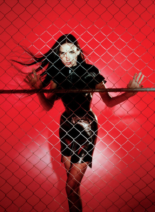Demi Moore For Interview Magazine SAVE ME!!!!