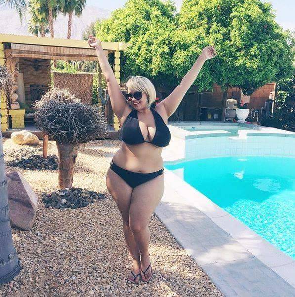 fletchertrowan:  Gabi  Damn.this lady right gere is wonderful. .eye candy.she is