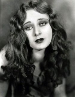 retrogirly:  Dolores Costello