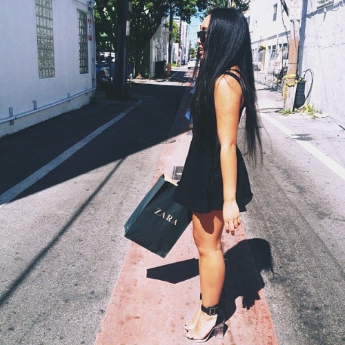 badgalluxury:  baddest-femalee:  ♡  🌴Tropical Beauty🌴 