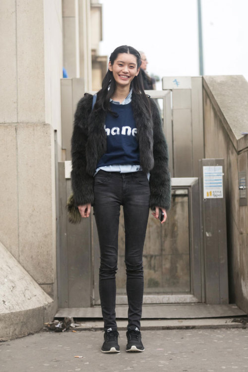 Streetstyle: Ming Xi (model) in Paris during Haute Couture Spring 2014 shot by Melodie Jeng