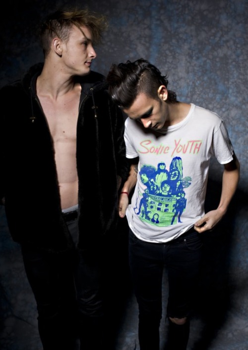 healydanes:  The 1975 at Norwich [x]