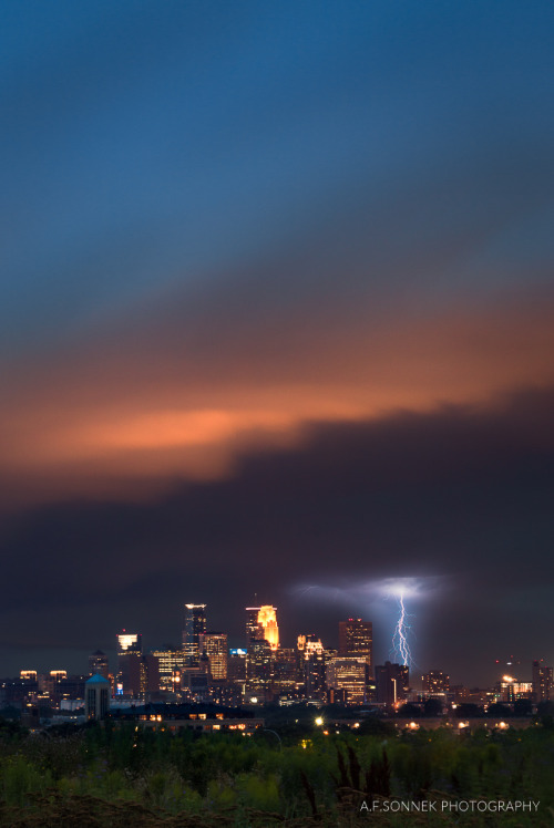  Virtual Aquatennial continues with another new print release - “Skyline Storm”The city 