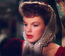 matthcwlillard:Judy Garland in Meet Me In St. Louis (1944) dir Vincente Minnelli