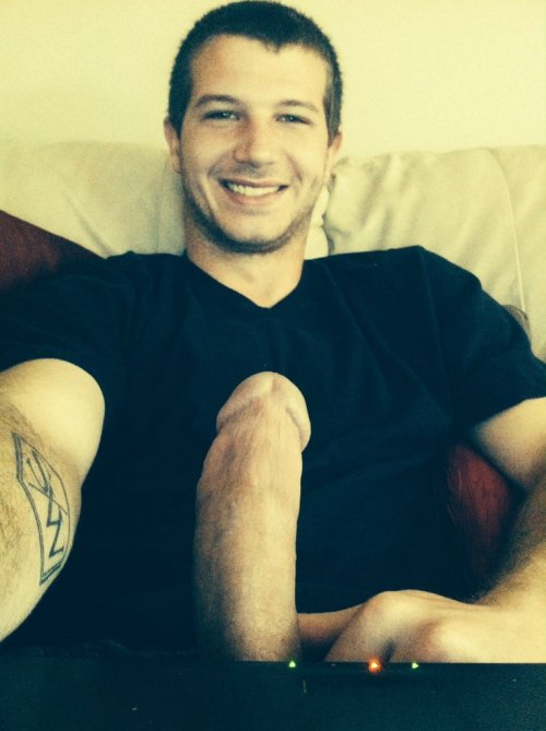 Too cute not to reblog. That smile! *That cock!*