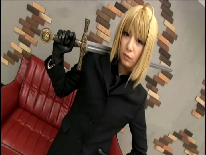 Fate Zero Cosplay &ldquo;Saber&rdquo; VIDEO - https://www.facebook.com/photo.php?v=671693899556760