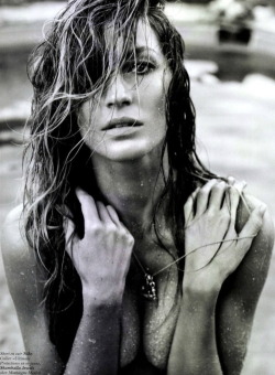 Aiolocuzio:  Gisele Bundchen 