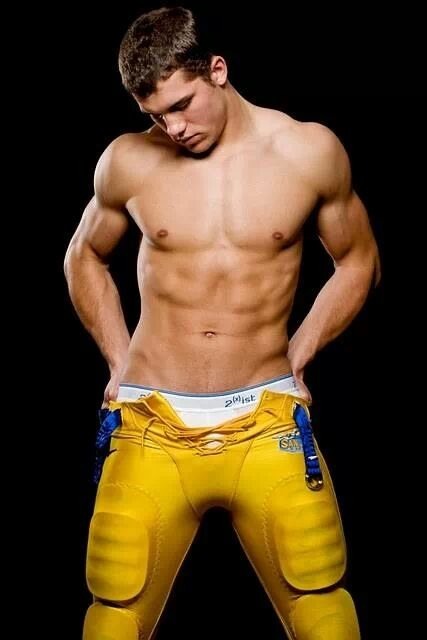 aguywholikesguys:  Follow me for dicks, sports and menhttp://aguywholikesguys.tumblr.com