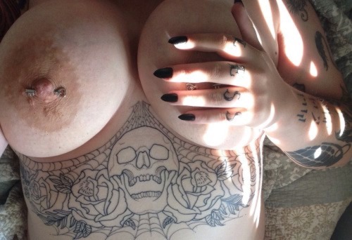 misszombeezyx:  @misszombeezyx