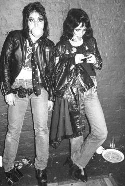 vaticanrust:Joan Jett and Gaye Advert of