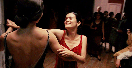 adele-haenel:Whoever takes the biggest swig can dance with me.Frida (2002), dir. Julie Taymor.