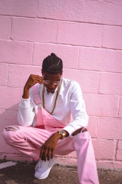 visionsbyjuice:  Pink 💕  Styled, modeled, and shot by Me   IG: VisionsByJuice  Twitter: TrademarkJuice