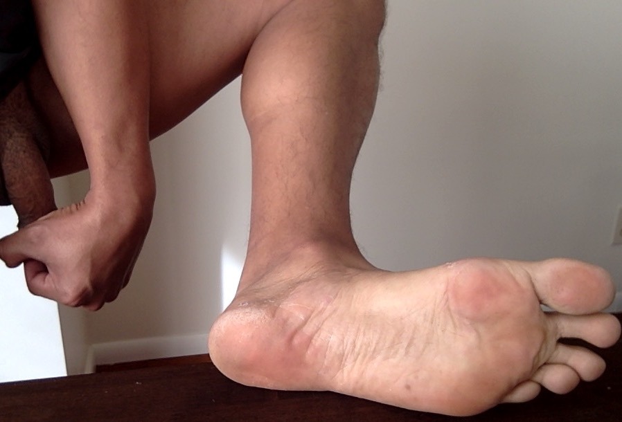 agoodmanca:  Keeping it Rated-PG and focused on the size 11 foot. Covering up that